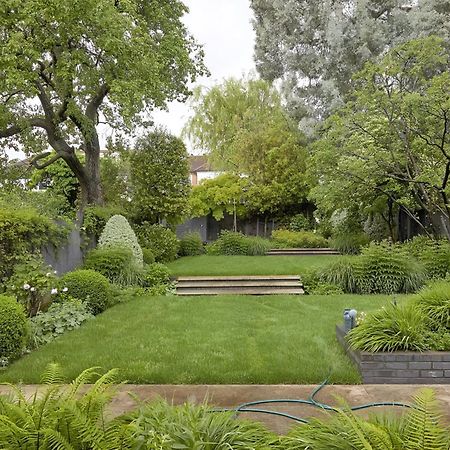 Апартаменты Unwind In Style 2Br With Cozy Backyard For Groups Лондон Экстерьер фото