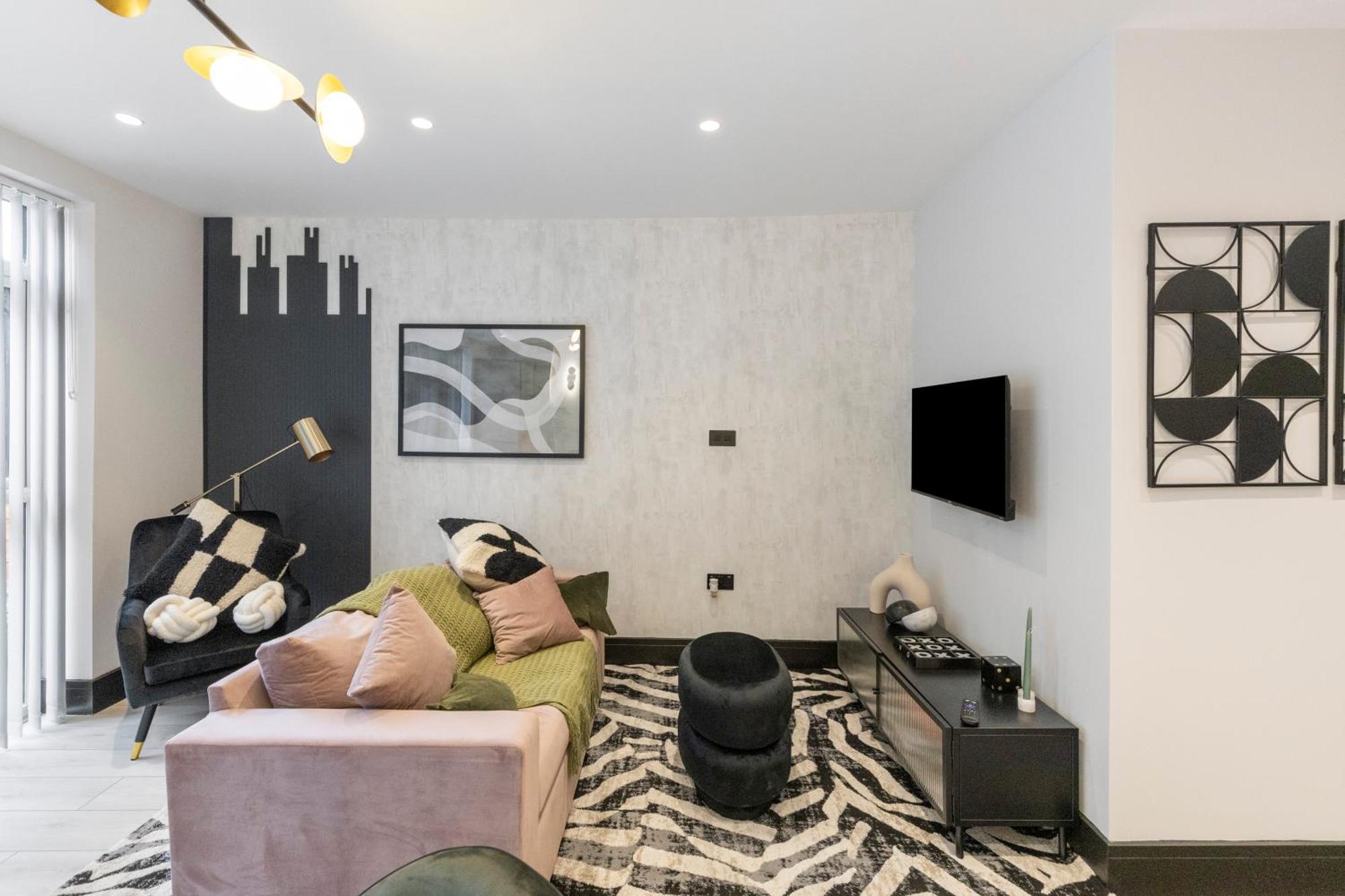 Апартаменты Unwind In Style 2Br With Cozy Backyard For Groups Лондон Экстерьер фото